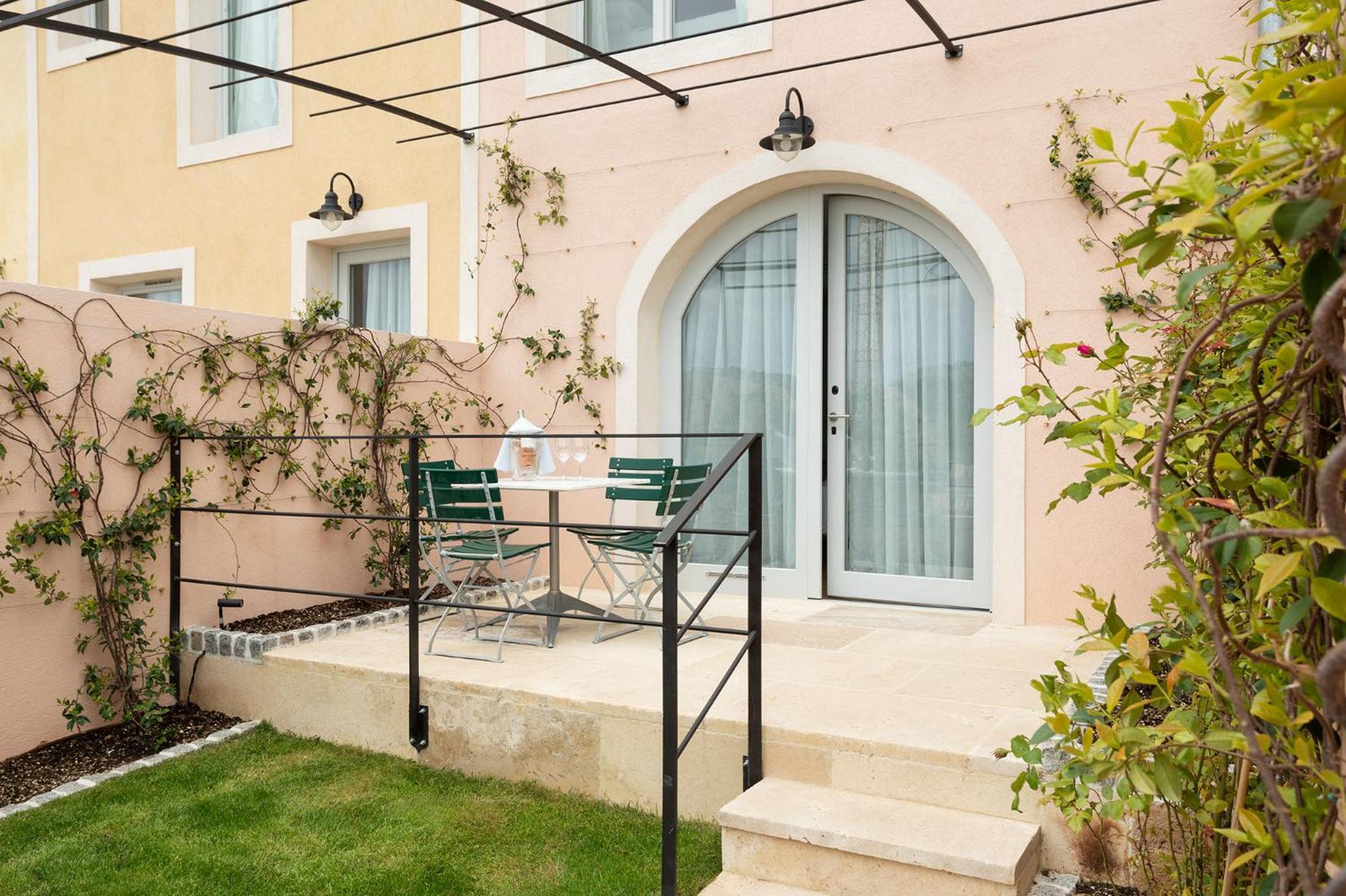 Auberge La Coste Le Puy-Sainte-Réparade Cameră foto